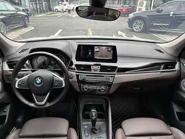BMW X1 2022