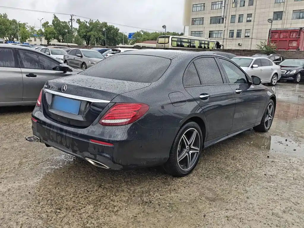 Mercedes-Benz E-Class 2020