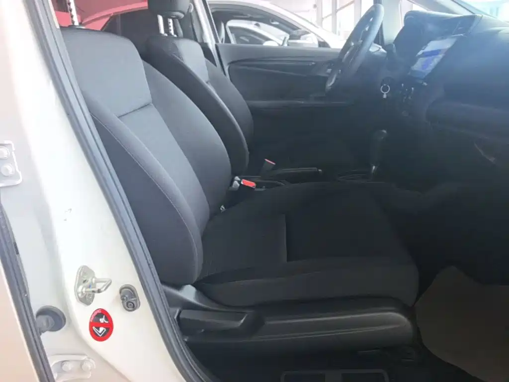Honda Fit 2018 — фото 25