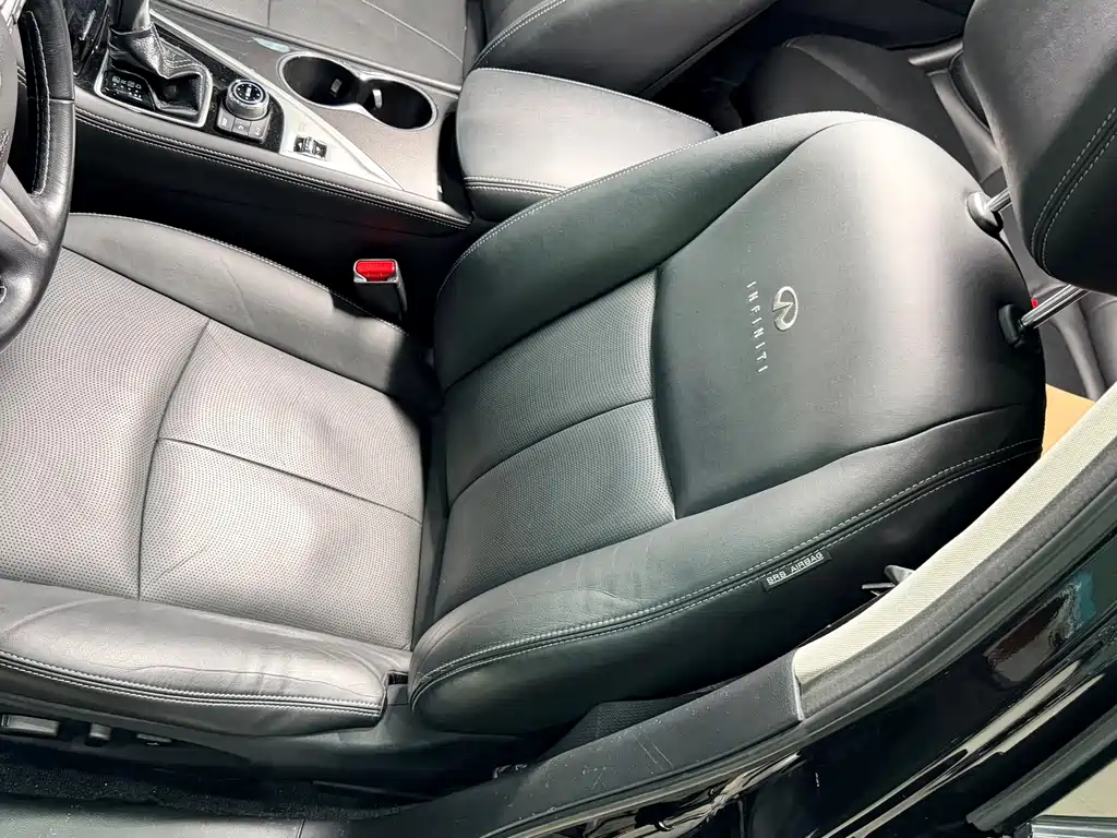 Infiniti Q50 2014 — фото 11