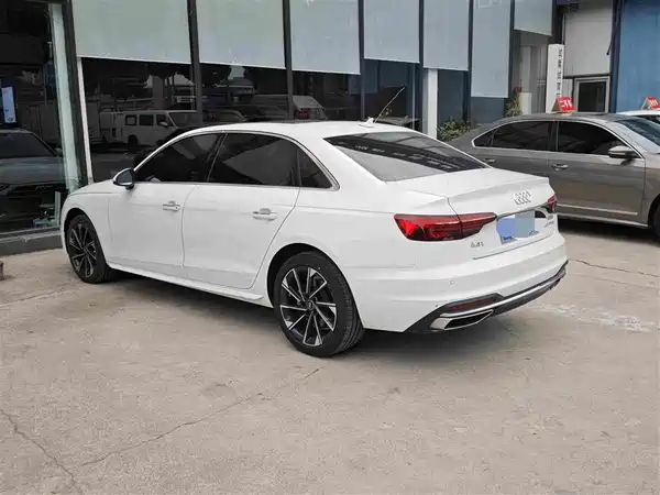 Audi A4L 2022