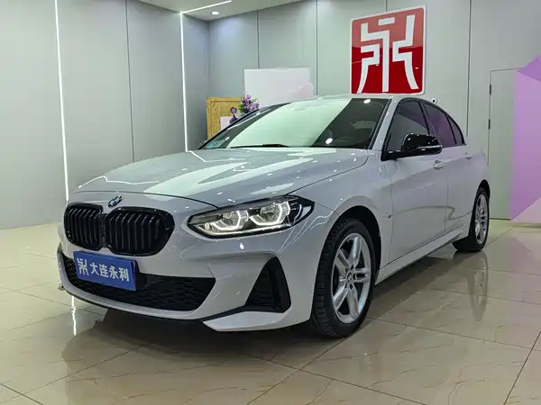 BMW 1 Series 2022