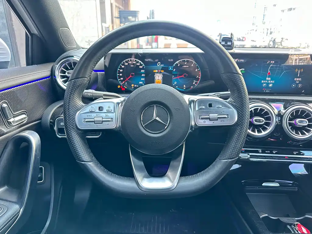 Mercedes-Benz A-Class 2021 — фото 12