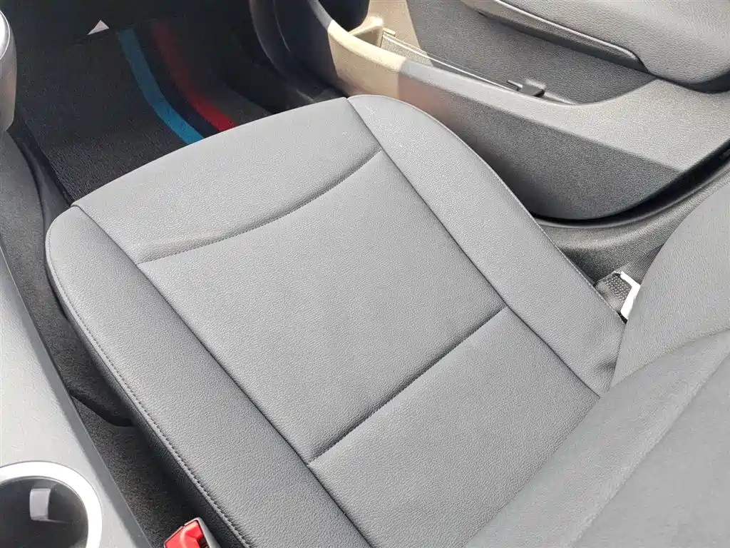 BMW X1 2014 — фото 15