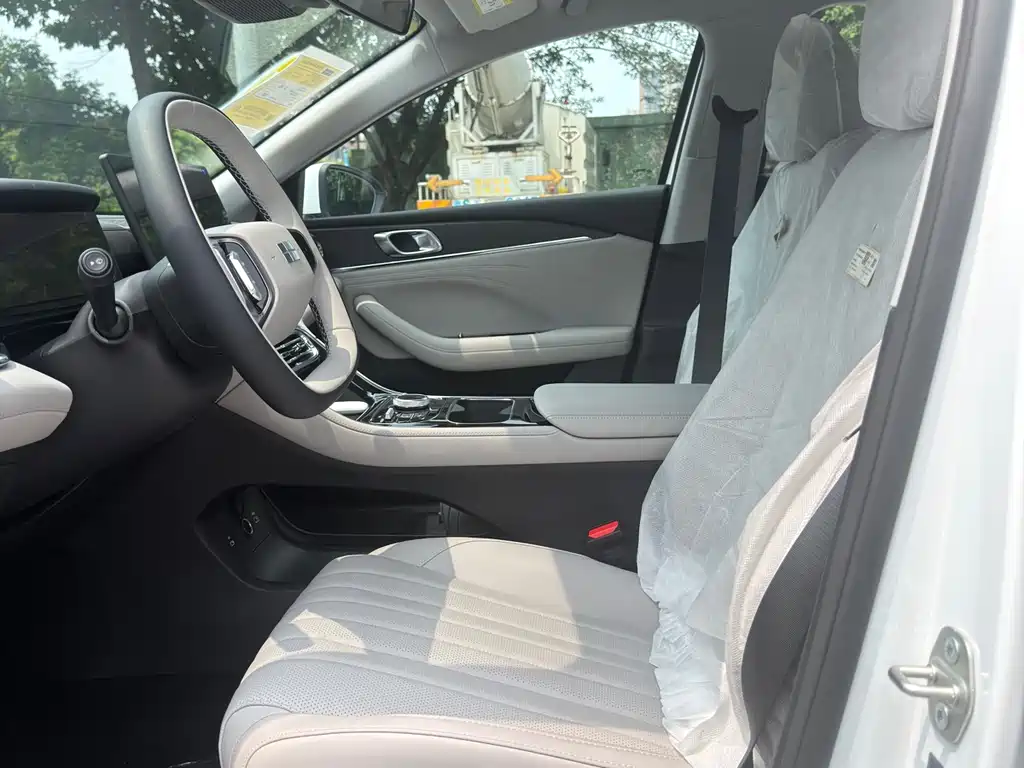Geely Galaxy Star 6 2026 — фото 10