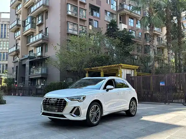Audi Q3 2022