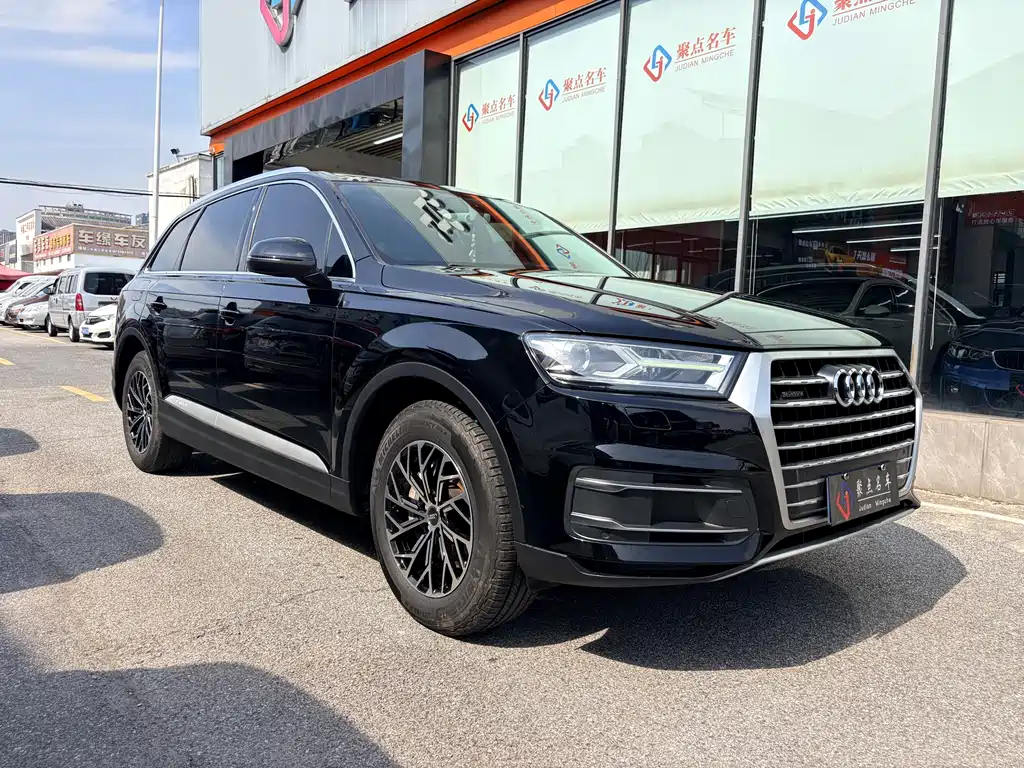 Audi Q7 2017 — фото 3