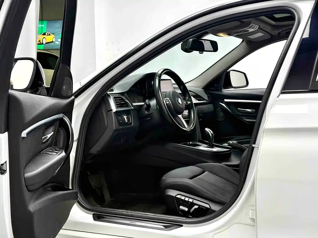 BMW 3 Series 2018