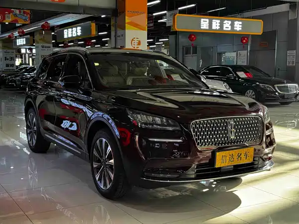 Lincoln Corsair 2021