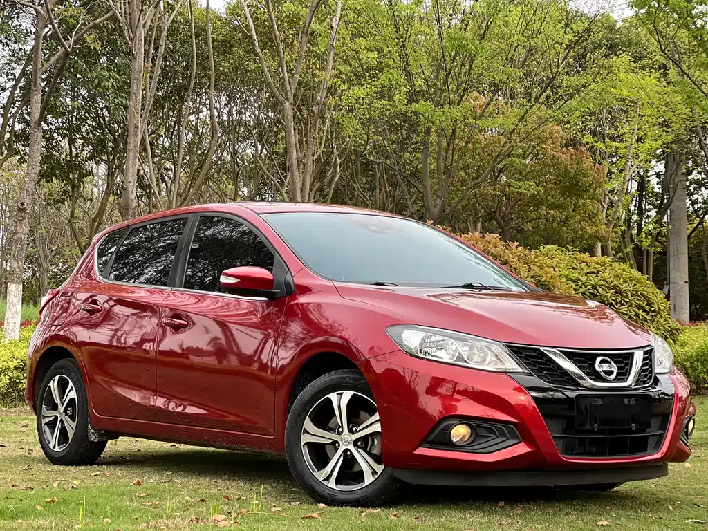 Nissan Tiida 2020 — фото 14