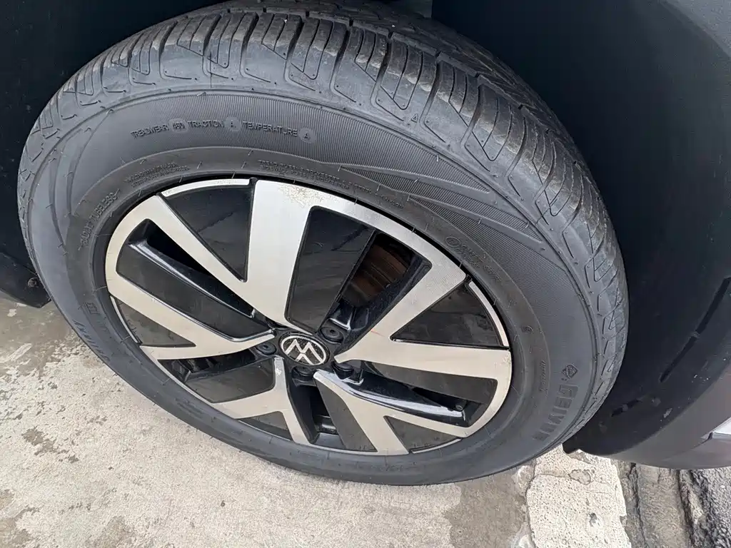Volkswagen Tayron 2023
