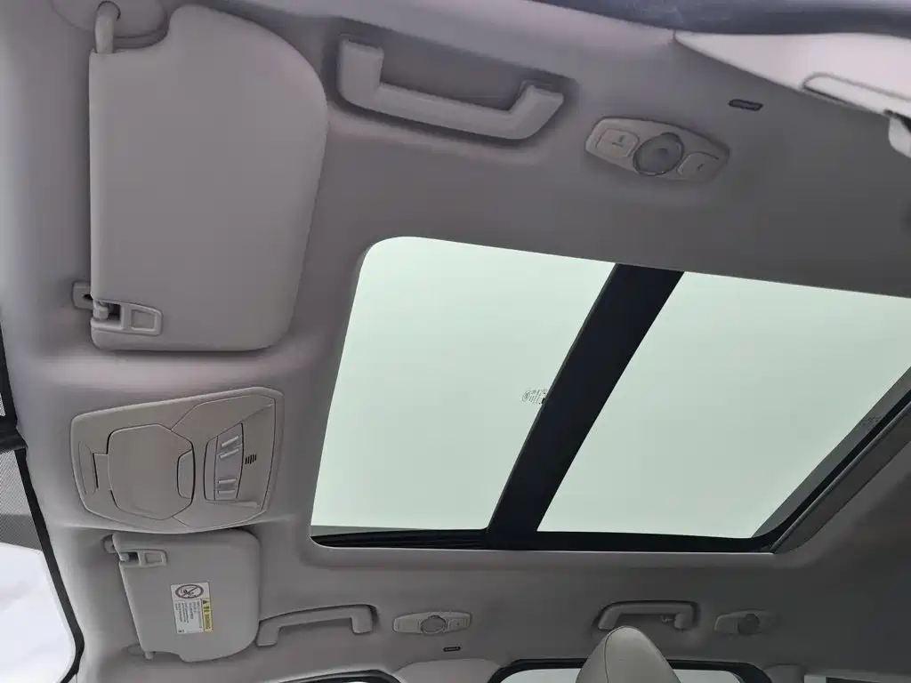 Ford Kuga 2014 — фото 14