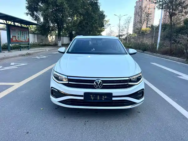 Volkswagen Bora 2023
