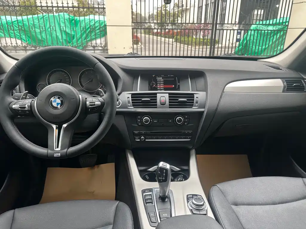BMW X3 2015 — фото 9