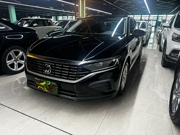 Volkswagen Passat 2025