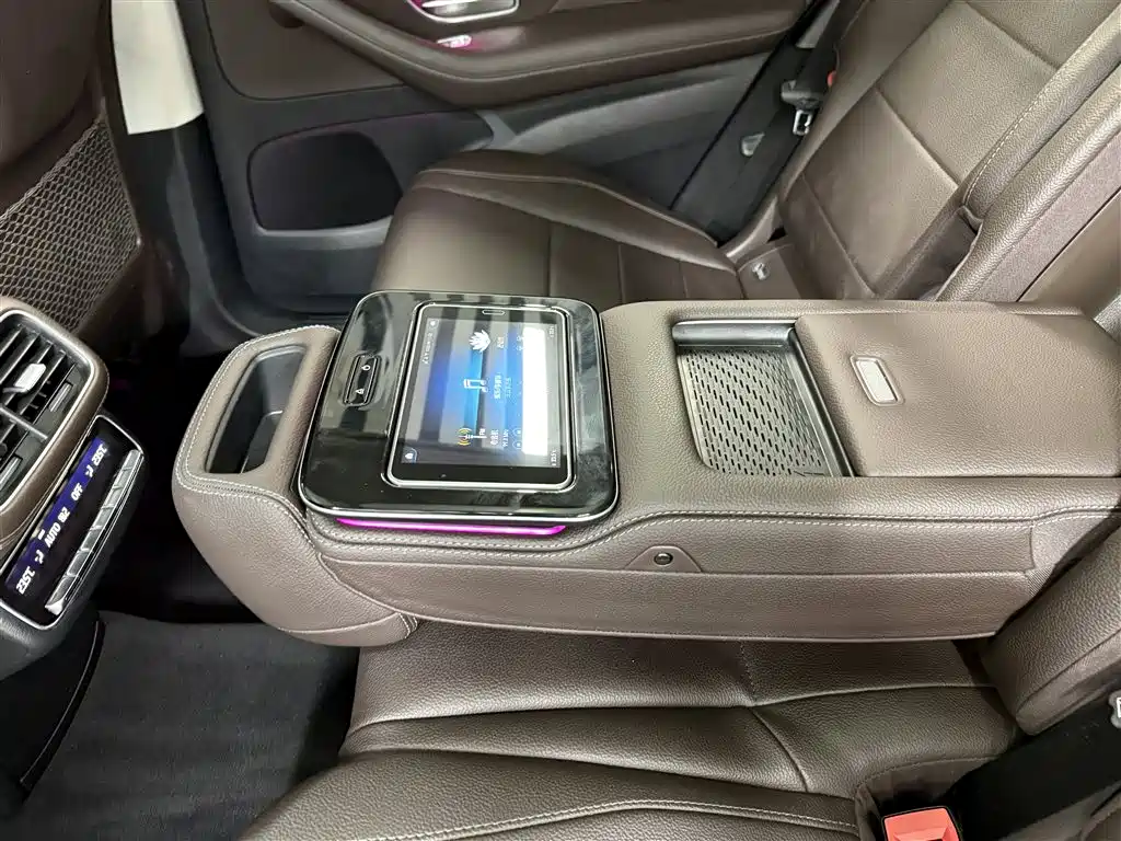 Mercedes-Benz GLS 2022 — фото 13