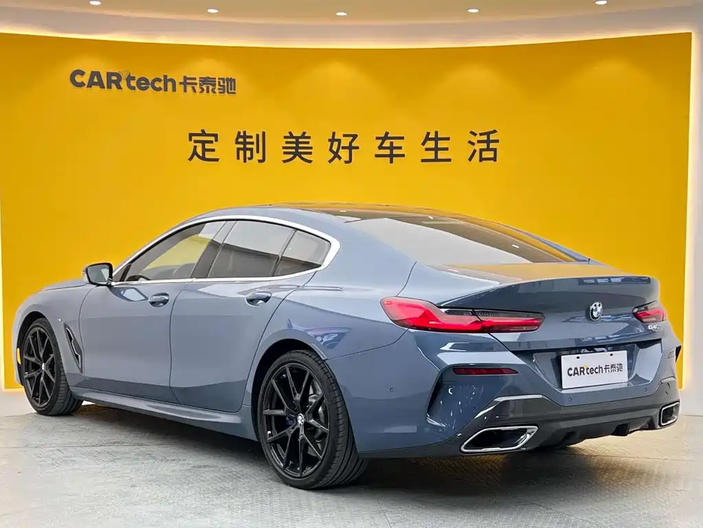 BMW 8 Series 2021 — фото 14