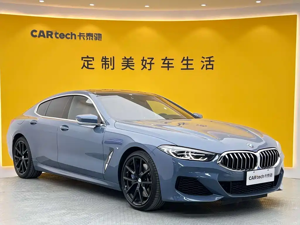 BMW 8 Series 2021 — фото 17