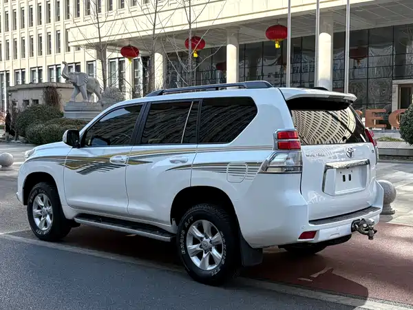 Toyota Prado 2010