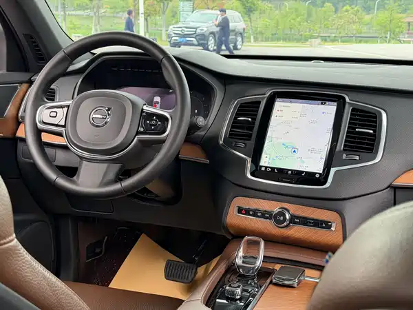 Volvo XC90 2023
