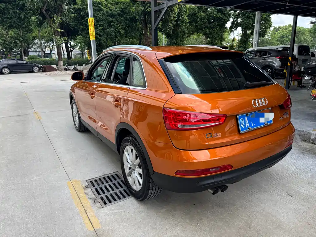 Audi Q3 2015 — фото 6