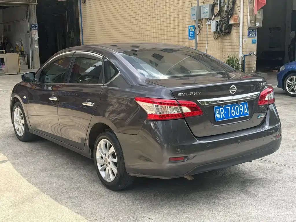 Nissan Sylphy 2014