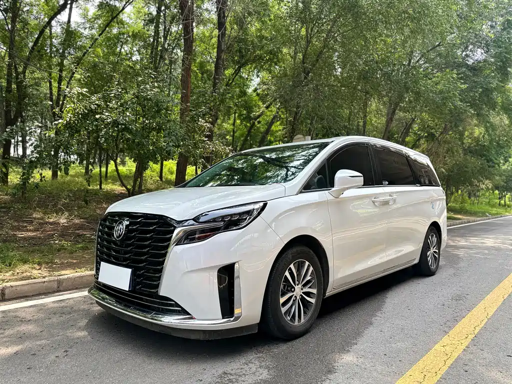 Buick GL8 2024