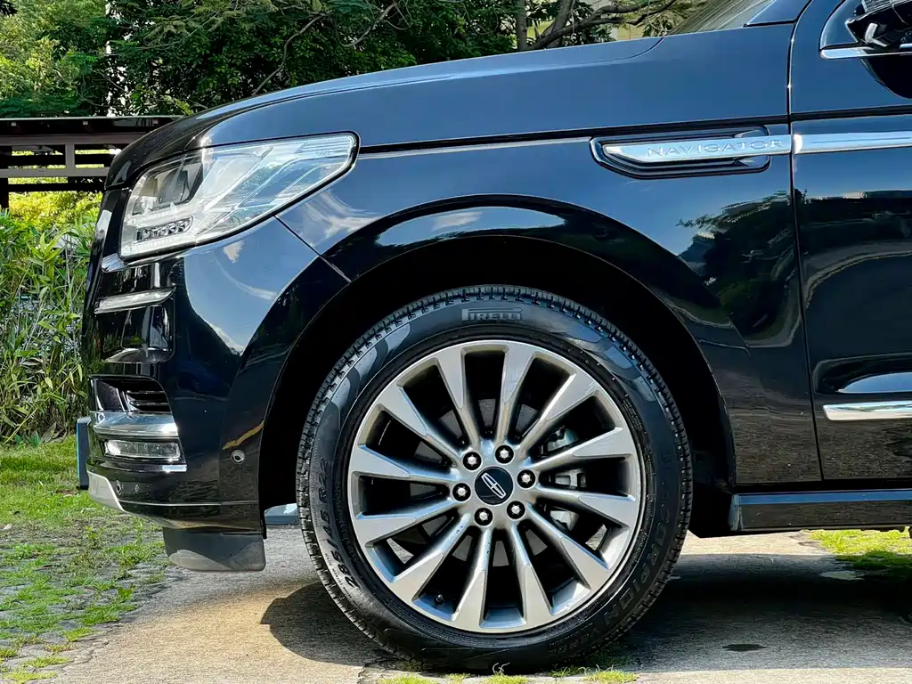 Lincoln Navigator 2020