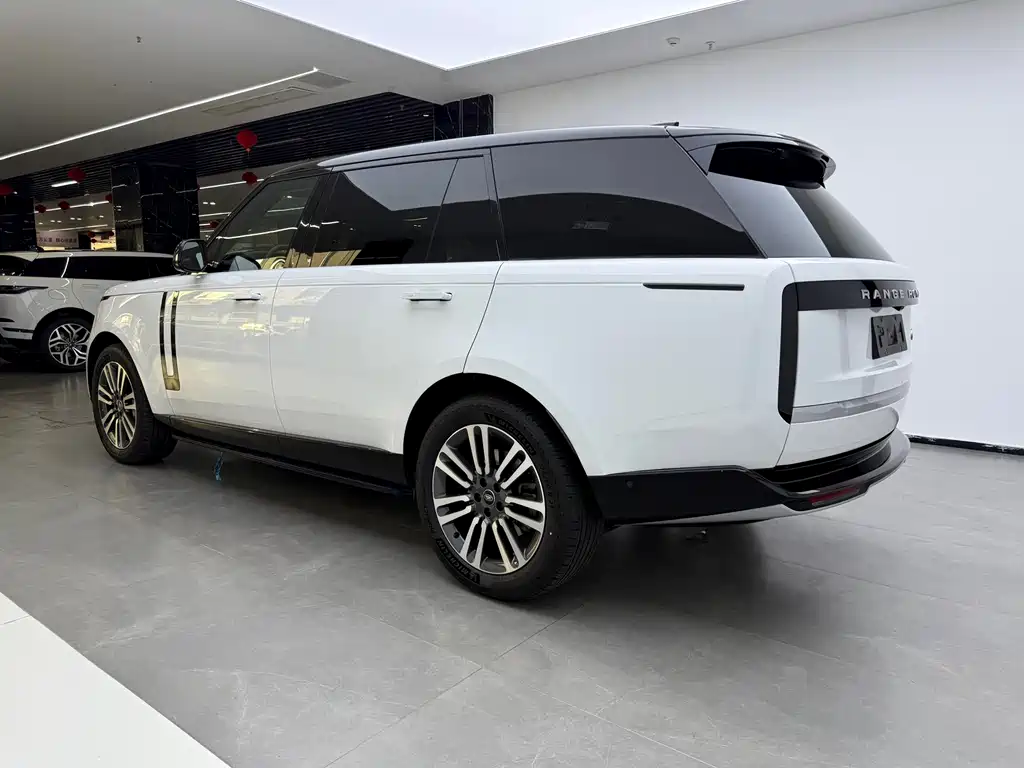 Land Rover Range Rover 2023 — фото 4