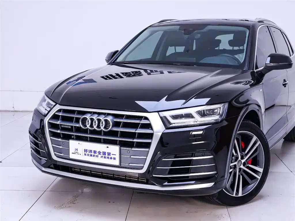 Audi Q5L 2020 — фото 3