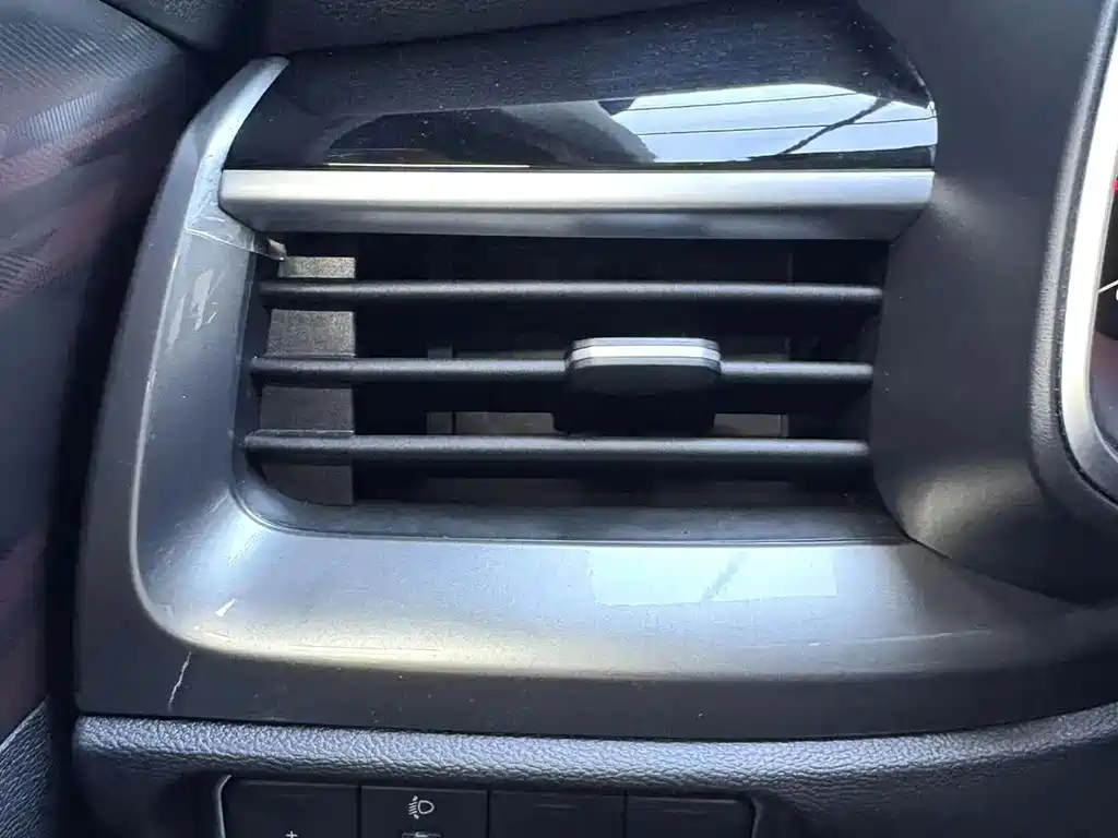 Haval H6 2023 — фото 19