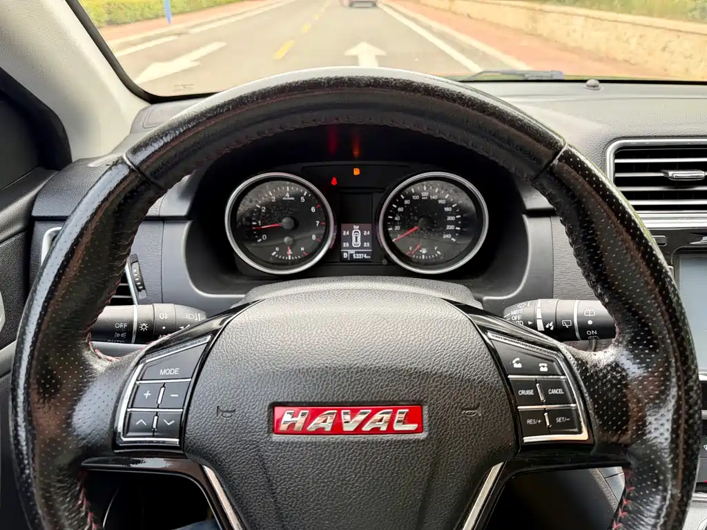 Haval H6 2016 — фото 19