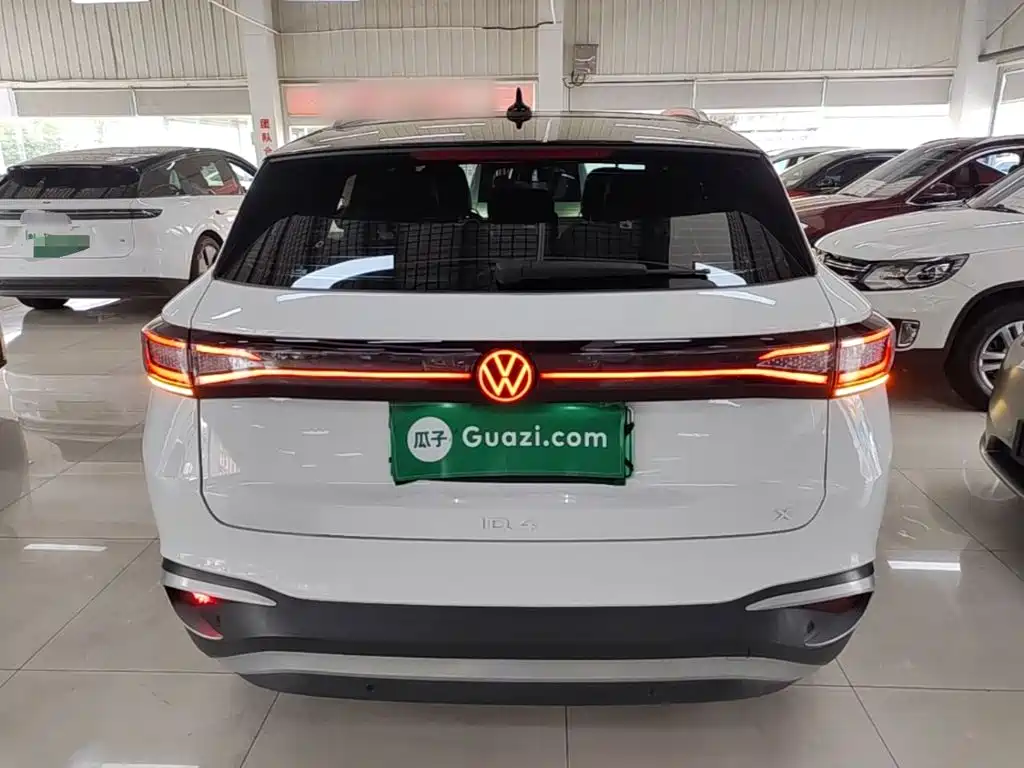 Volkswagen ID.4 X 2024