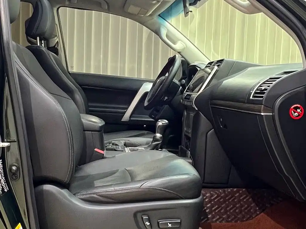 Toyota Prado 2019 — фото 20