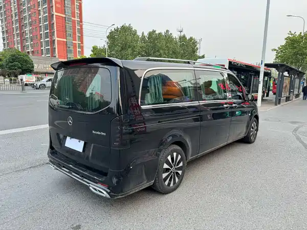 Mercedes-Benz Vito 2023