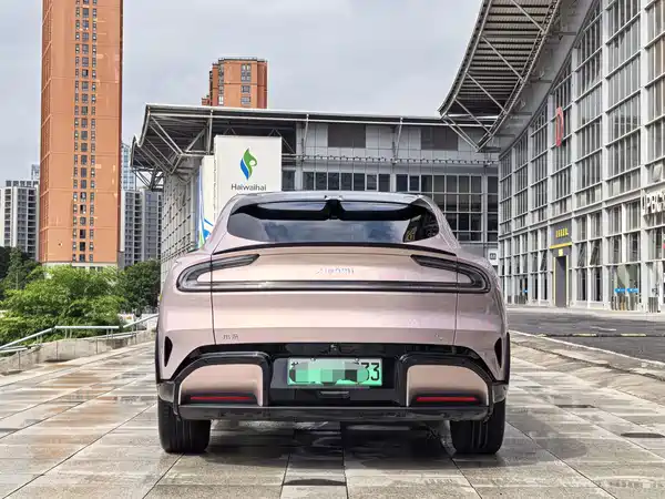 Xiaomi YU7 2025