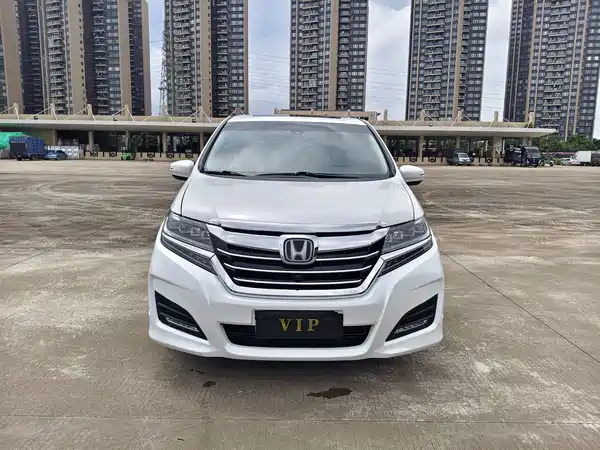 Honda Elysion 2017