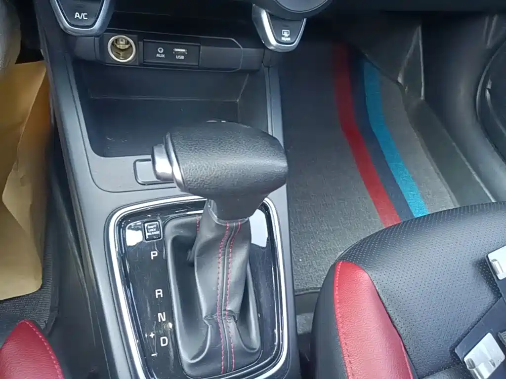 Kia KX CROSS 2018 — фото 14