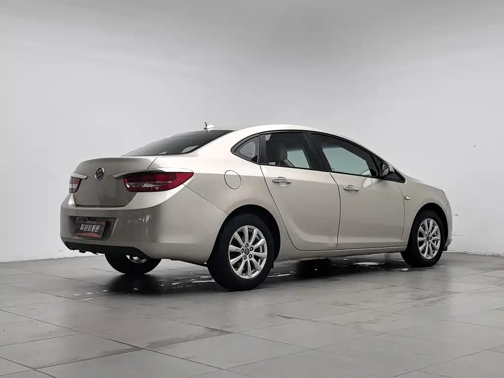 Buick Excelle GT 2014 — фото 2