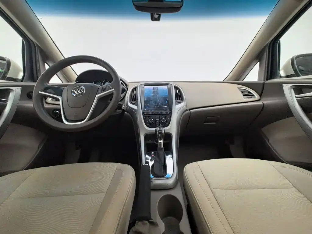 Buick Excelle GT 2014 — фото 5