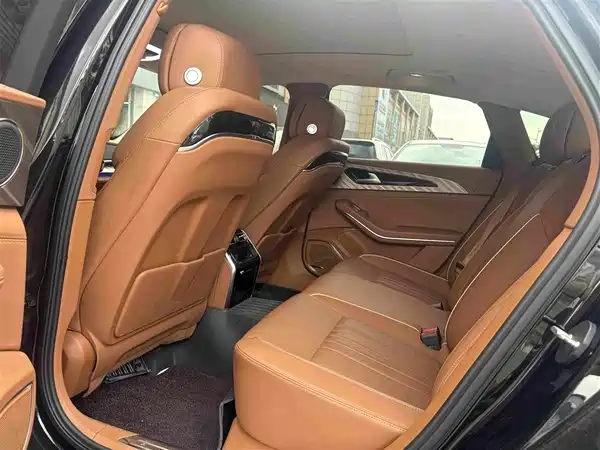 Hongqi H9 2023