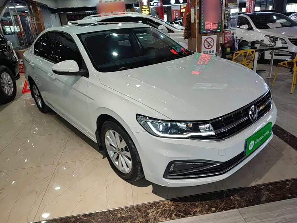 Volkswagen Bora 2021