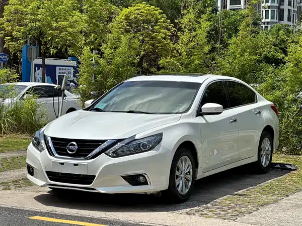 Nissan Teana 2018