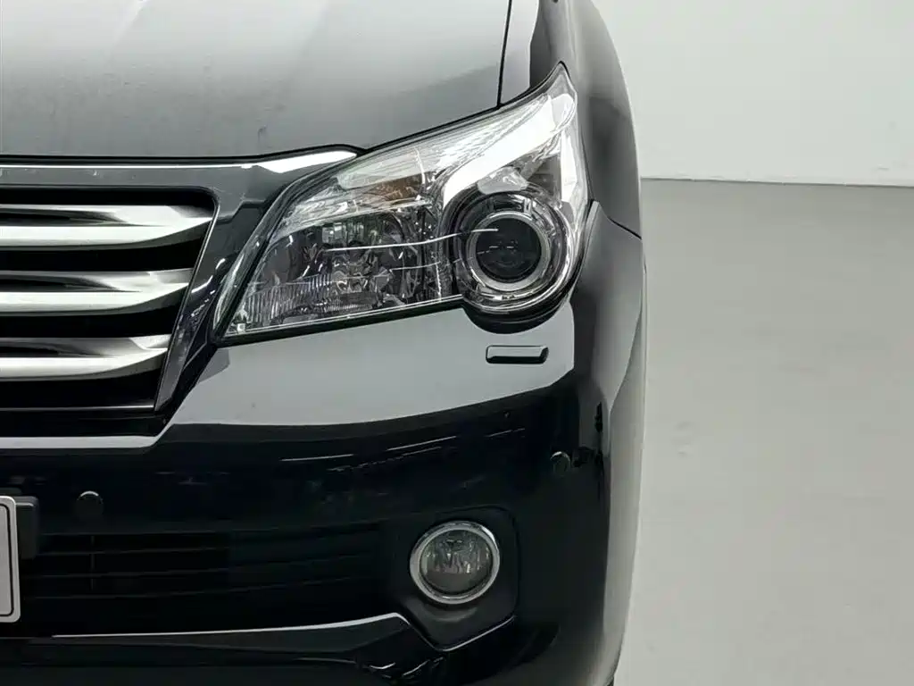 Lexus GX 2013 — фото 12