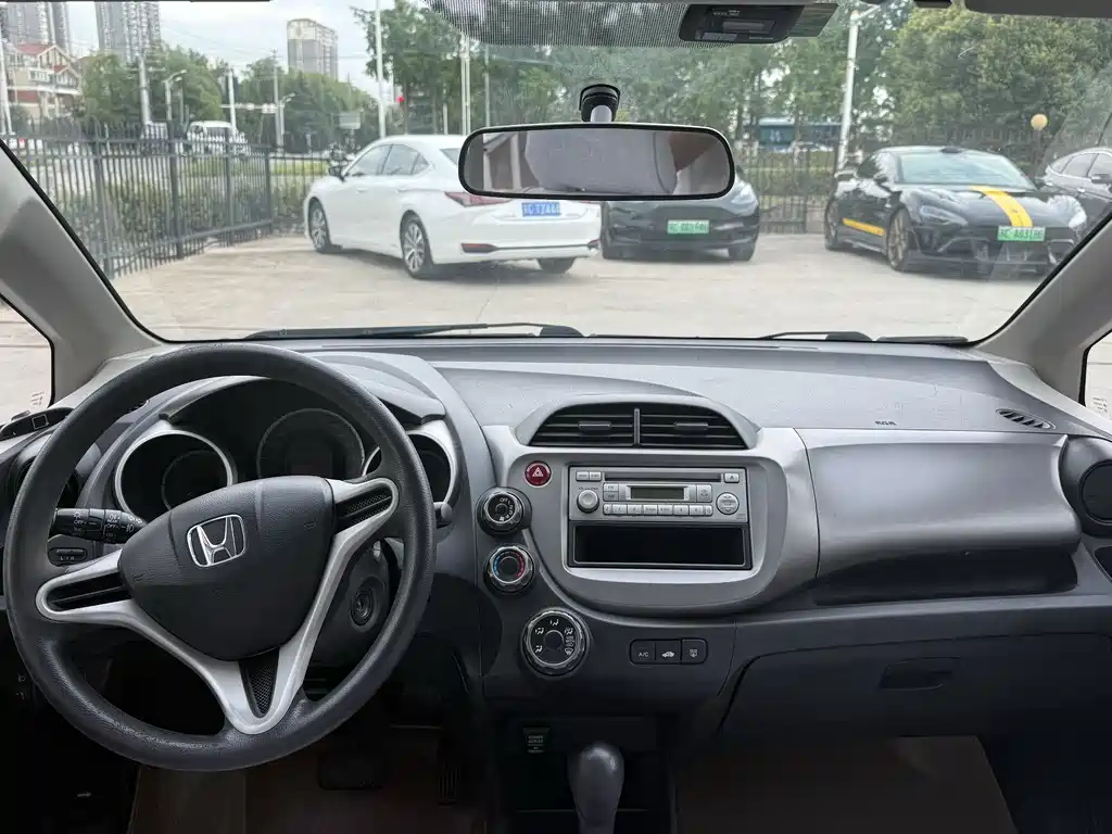 Honda Fit 2013 — фото 8