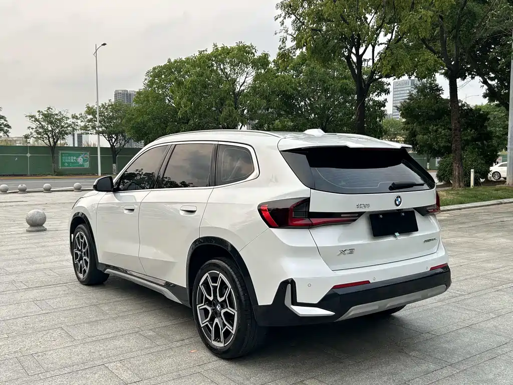 BMW X1 2024 — фото 15