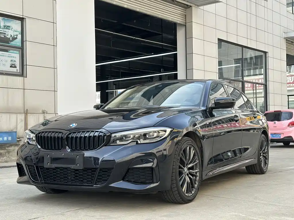 BMW 3 Series 2021