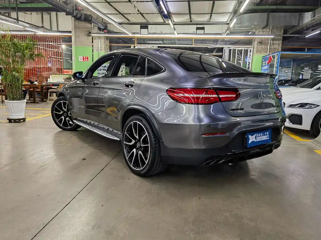 Mercedes-Benz GLC Coupe AMG 2018 — фото 6