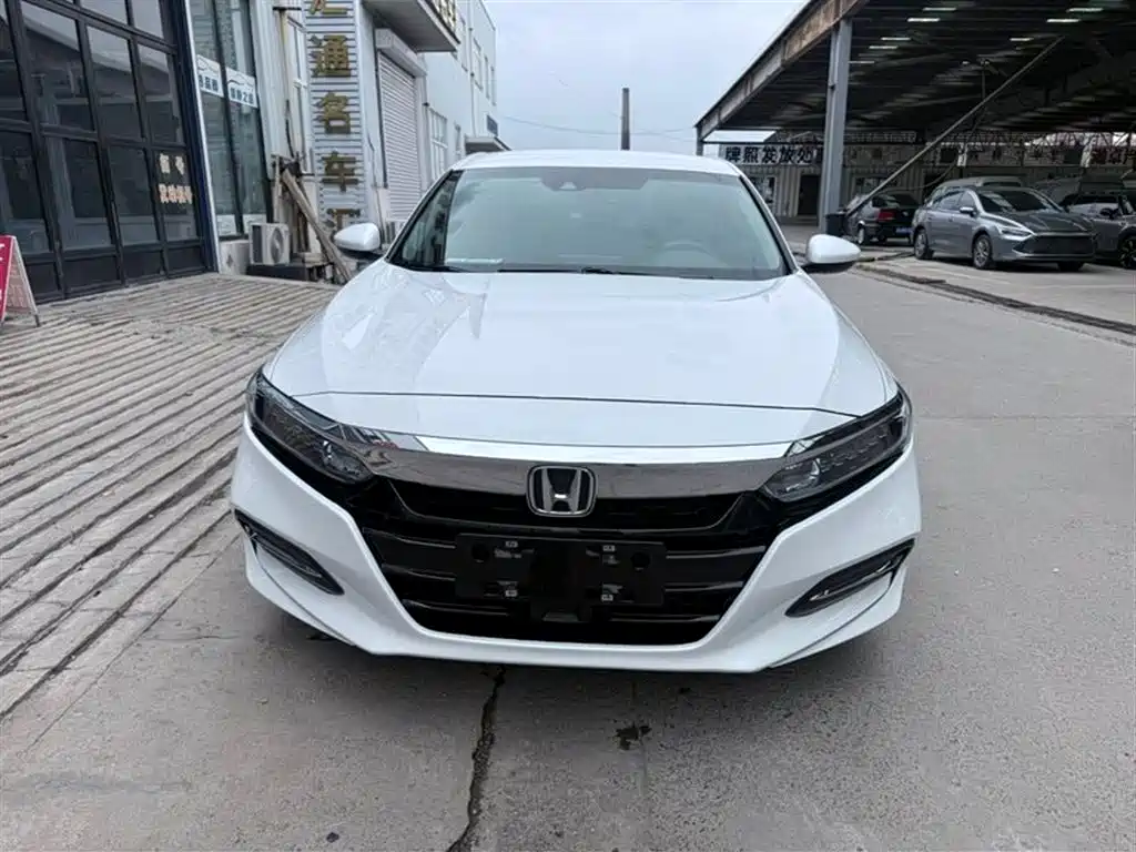Honda Accord 2021 — фото 2