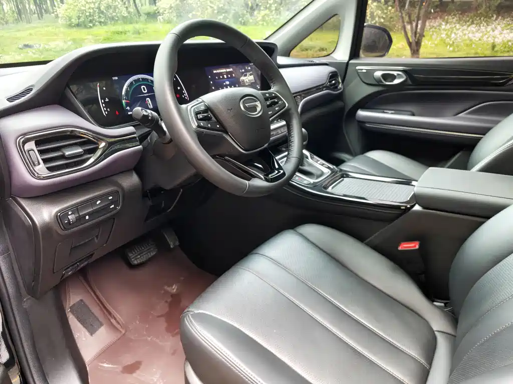 GAC Trumpchi M6 2024 — фото 4